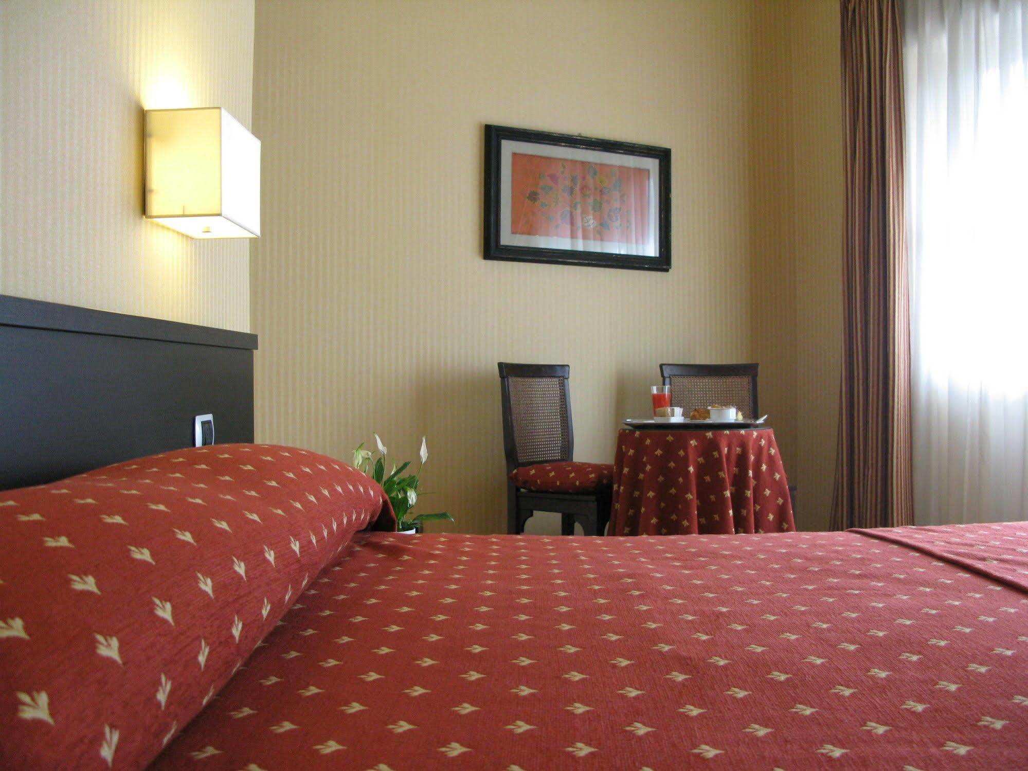 York Hotel Ρώμη Εξωτερικό φωτογραφία